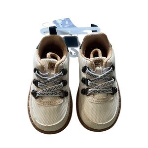 New - Kids OshKosh B'gosh Heidy Sneakers